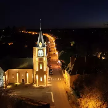 Lien vers la page de l'Eglise St Julien (lien interne)