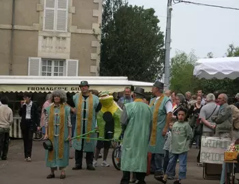 Photo de l'évènement de la fête de la Grenouille du Comité des Fêtes de Mesves-sur-Loire